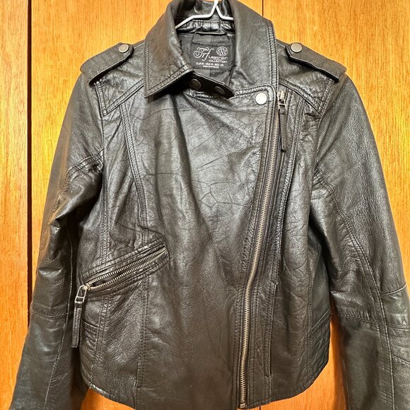 Zara TRF Leather Collection studded leather moto jacket. Size M EUR - Picture 6 of 9